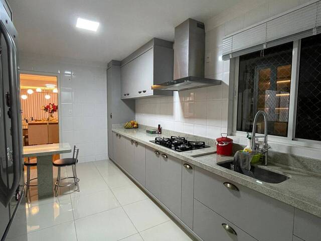 Apartamento para Venda em Cascavel - 4